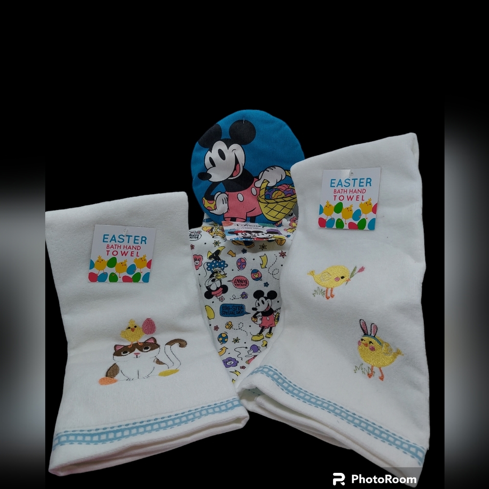 Lot of 3 Easter Hand Towels NWT